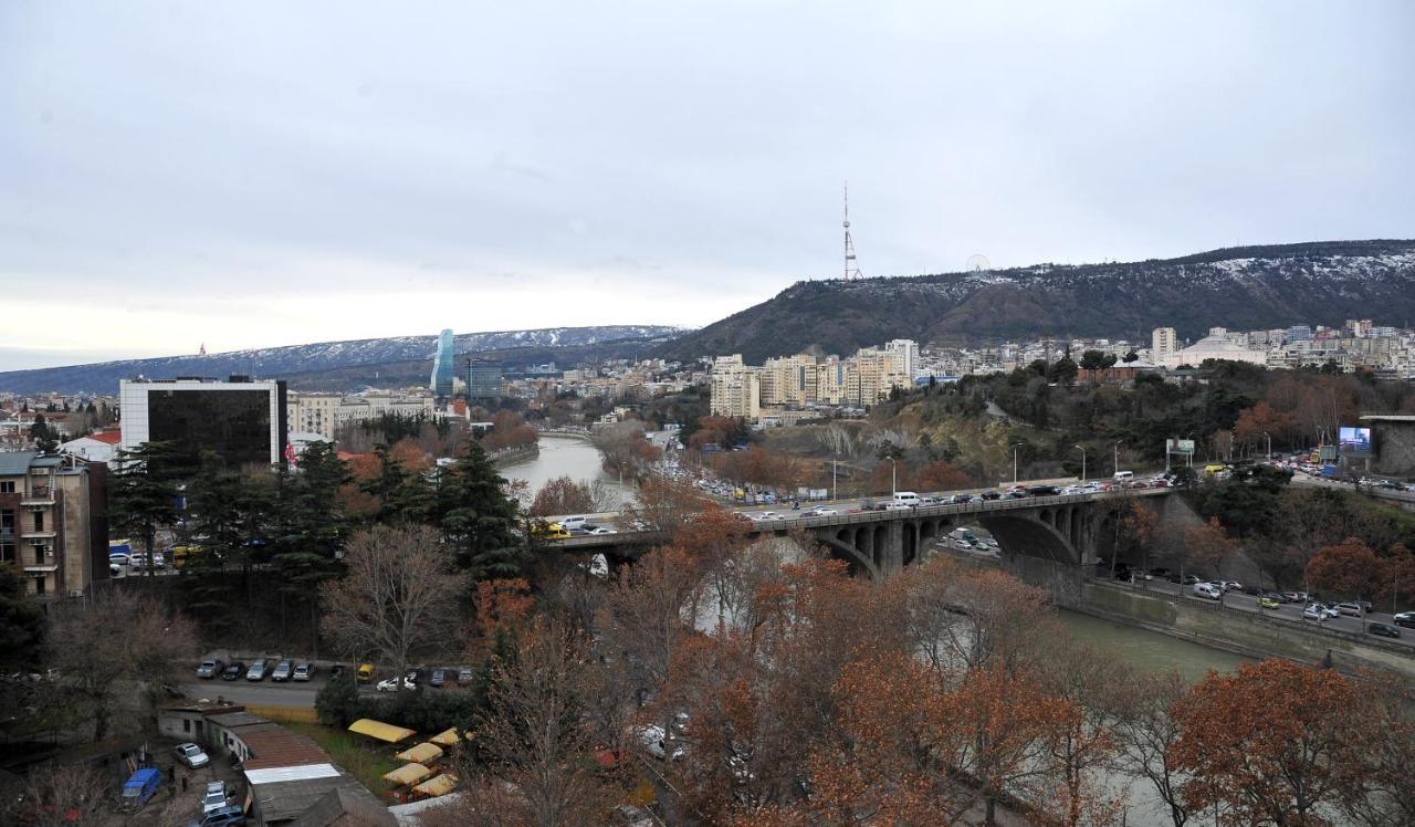 River Side Apartment Tbilisi Ngoại thất bức ảnh
